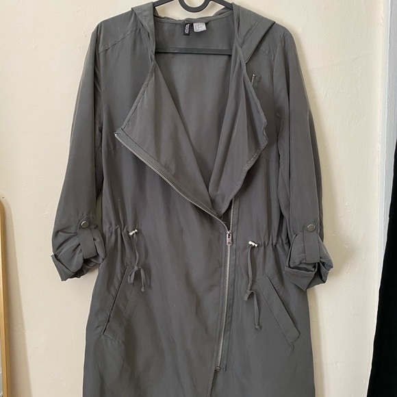 Summer Jacket - Picture 2 of 4